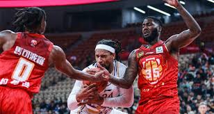 现出了他卓 现出了他卓